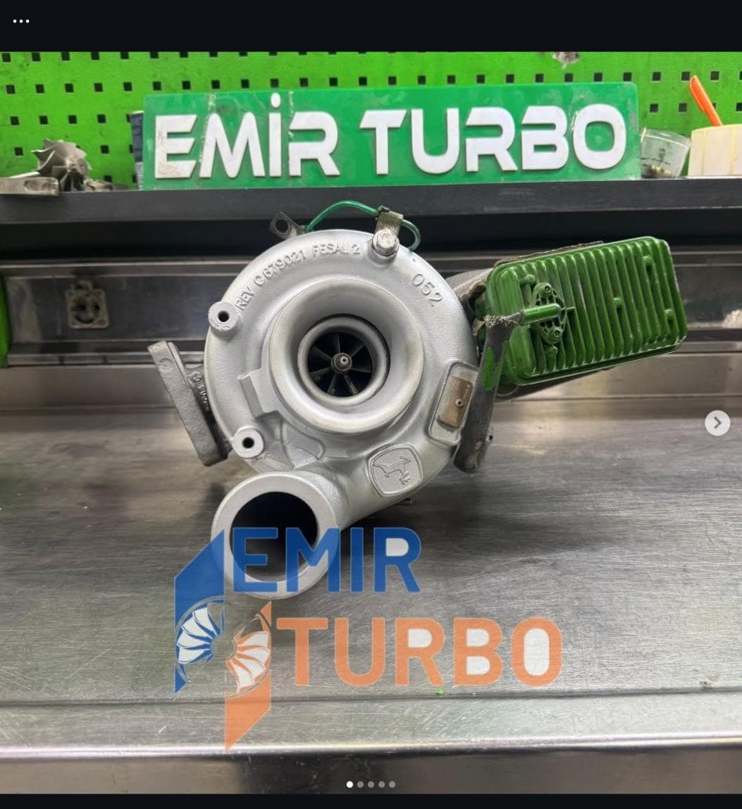 BorgWarner (KKK) VGT Turbo — John Deere 6145R/6155R/6195R turbo