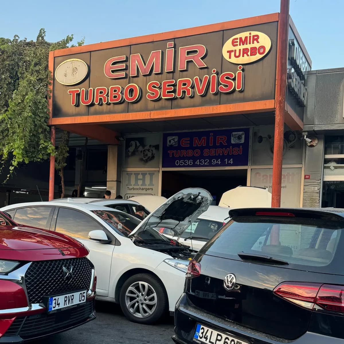 Emir Turbo İkitelli — raflar dolusu turbo stoğu