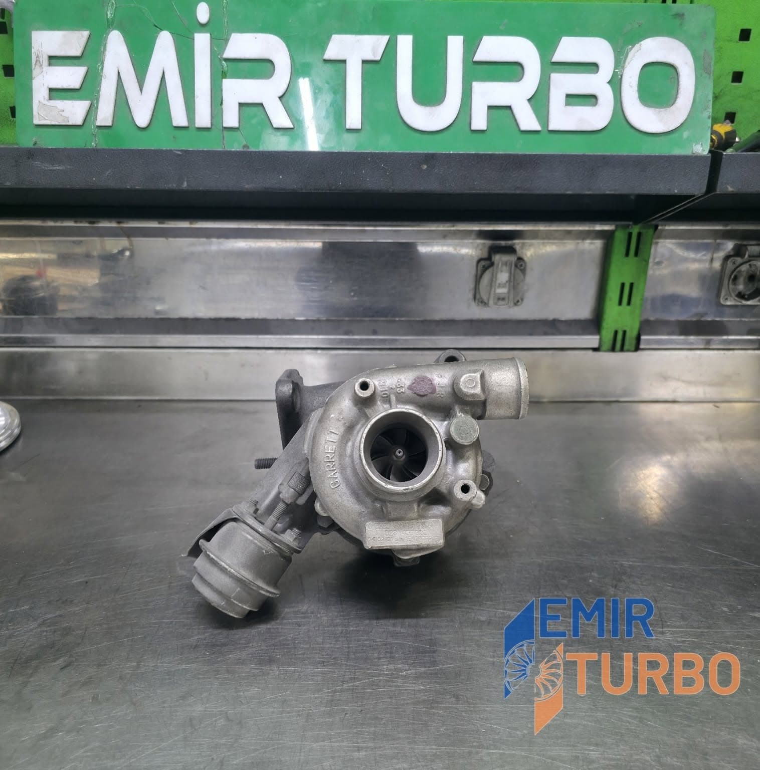 Garrett GT1749V Turbo VW Sharan Ford Galaxy Seat Alhambra 1.9 TDI 028145702E turbo — fotoğraf 1/5