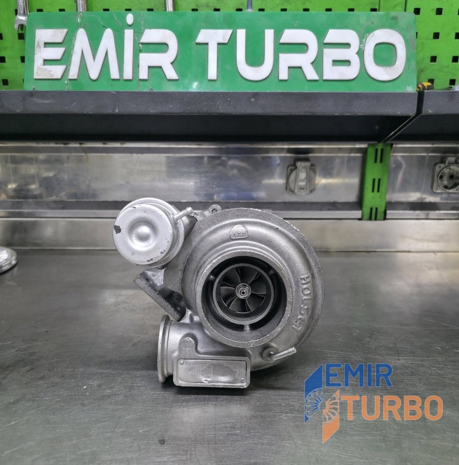 Holset HX27W Iveco Traktör Fiat NEF 504186107 turbo — fotoğraf 1/4